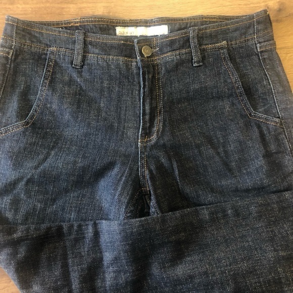 OLD NAVY WOMEN JEANS REGULAR STANDARD STRETCH MID RISE  IN SIZE 8 - Picture 4 of 8